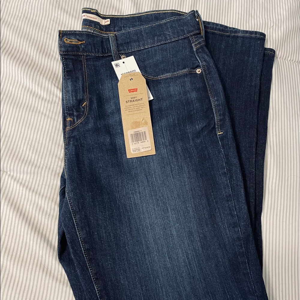 NWT Levi straight leg jeans
